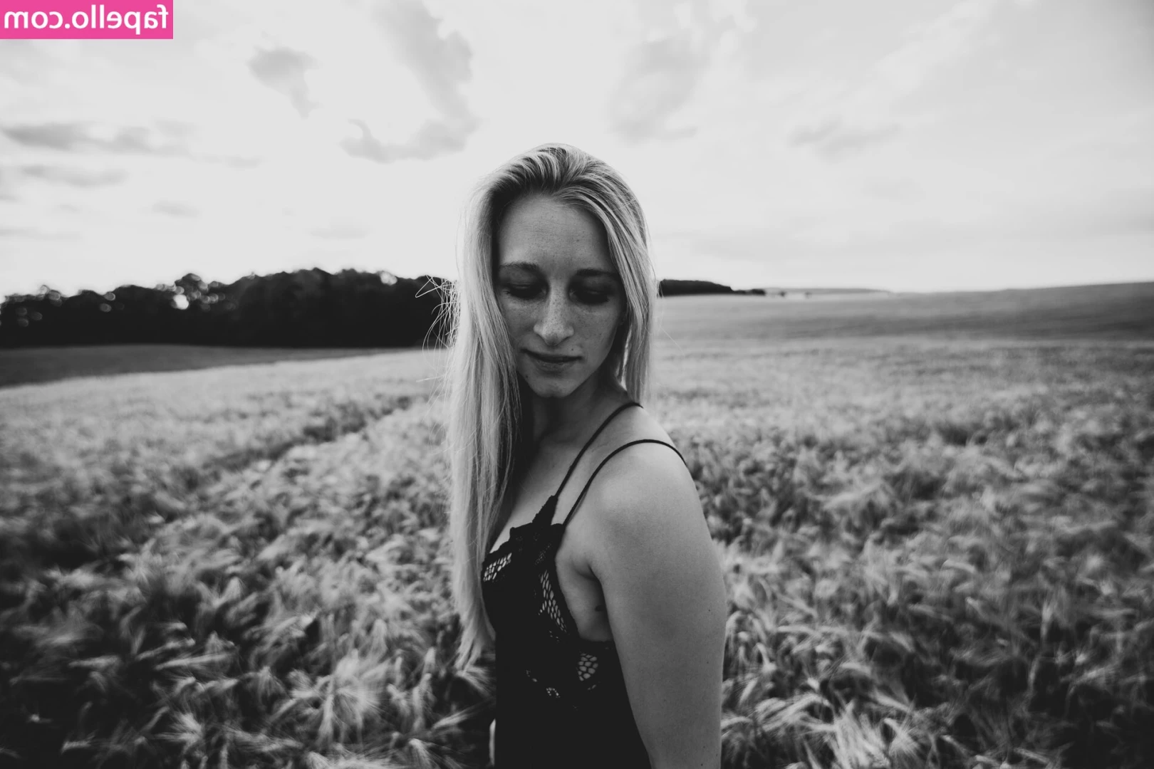 Annesophie Linn [ annesophie-linn ] - Brand new fuck video being uploaded today 😈😈😈