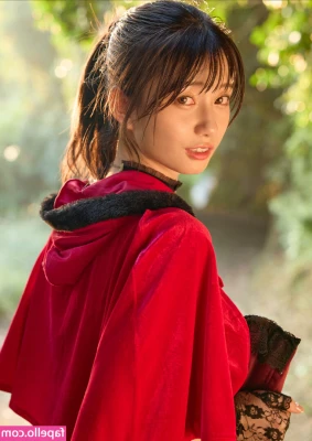 瀬戸環奈 Kanna Seto [ kanna-seto ] - double trouble! do ya like my friend @xgingerspicex ?💦   keep an