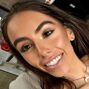 Daniela Castro