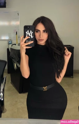 Jimena Sanchez [ jimena-sanchez ] - A little scene that didn’t make it into the full video…. 😉 part 1