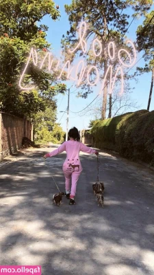 Jimena Sanchez [ jimena-sanchez ] - Play with me?