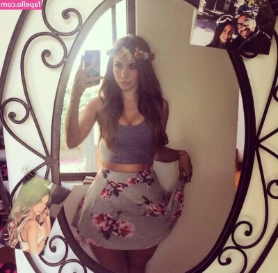 Jimena Sanchez [ jimena-sanchez ] - Do you like my dress?