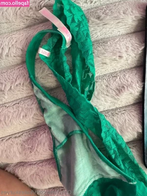 kateskurves [ kateskurves-2 ] - Tip if you like petite 😬