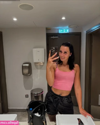 Mrs.Provokant [ mrs-provokant ] - Just another lil work tease   what would you do if you were my