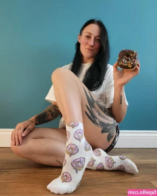 Lana Campbell [ lana-campbell-2 ] - Notice me senpai 😉