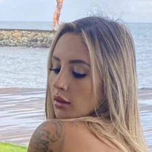 Pau Morocha Bellisima