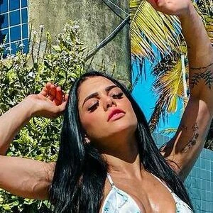 Nanda Costa