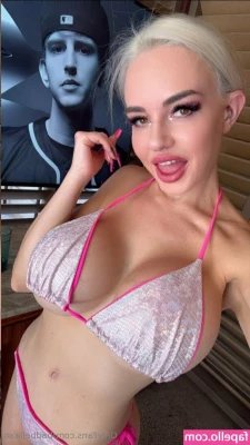 badbellaxo - I m not much for going out on busy holidays like today   so my trusty