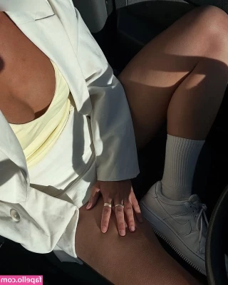 Tereza Unzeitigova [ tereza-unzeitigova ] - https onlyfans com action t