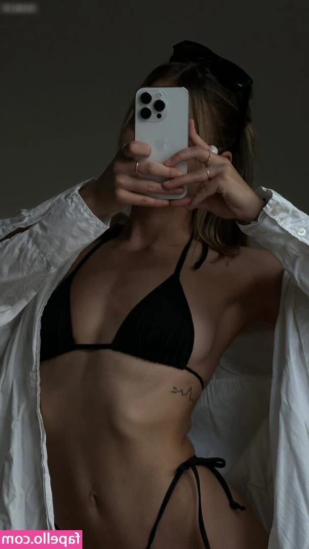 Tereza Unzeitigova [ tereza-unzeitigova ] - I have a ppv video I'll be releasing tomorrow so keep an eye on your