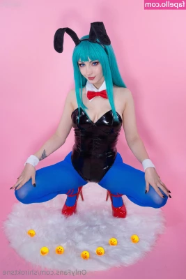Shiro Kitsune [ shiro-kitsune-20 ] - All leads up too a nice view of my tight little   pussy     If your