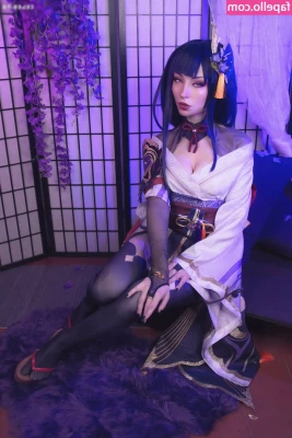 Shiro Kitsune [ shiro-kitsune-20 ] - Fetele subțiri cu cardul se întrețin   Mai ar fii o varianta 