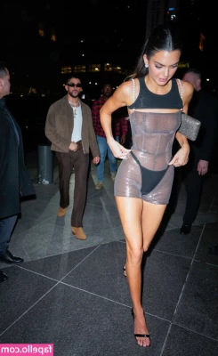 Kendall Jenner [ kendall-jenner ] - my short is the perfect length for u to put it in 😜