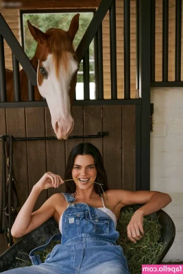 Kendall Jenner [ kendall-jenner ] - How does this look sliding in and out of me??