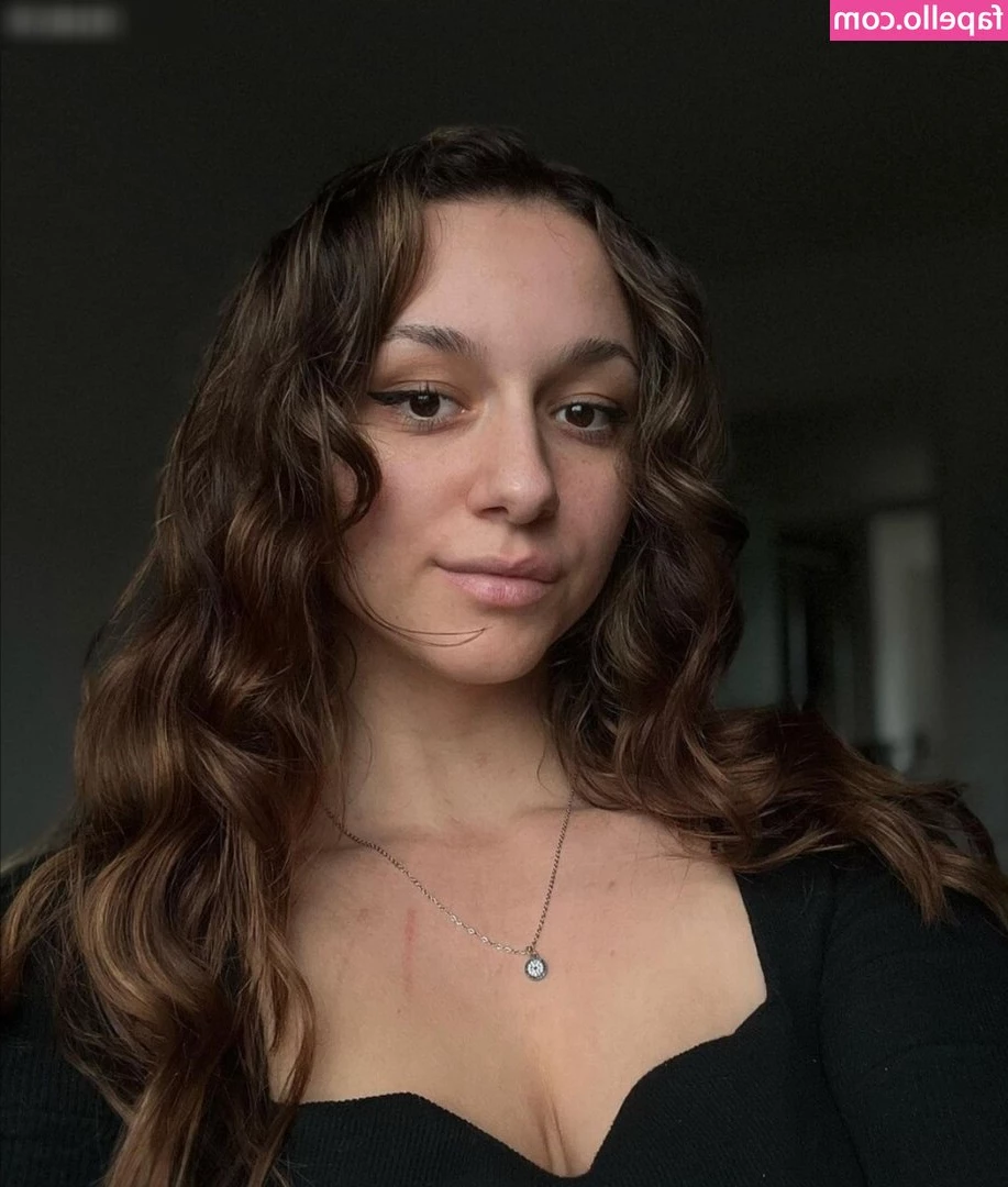 Vaneschko - One of the best things for a woman to hear is that she is sexy 😉
