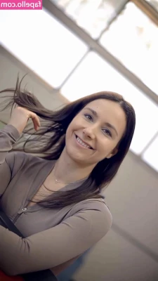 Lisa Yasmin [ lisa-yasmin-1 ] - I feel so naughty