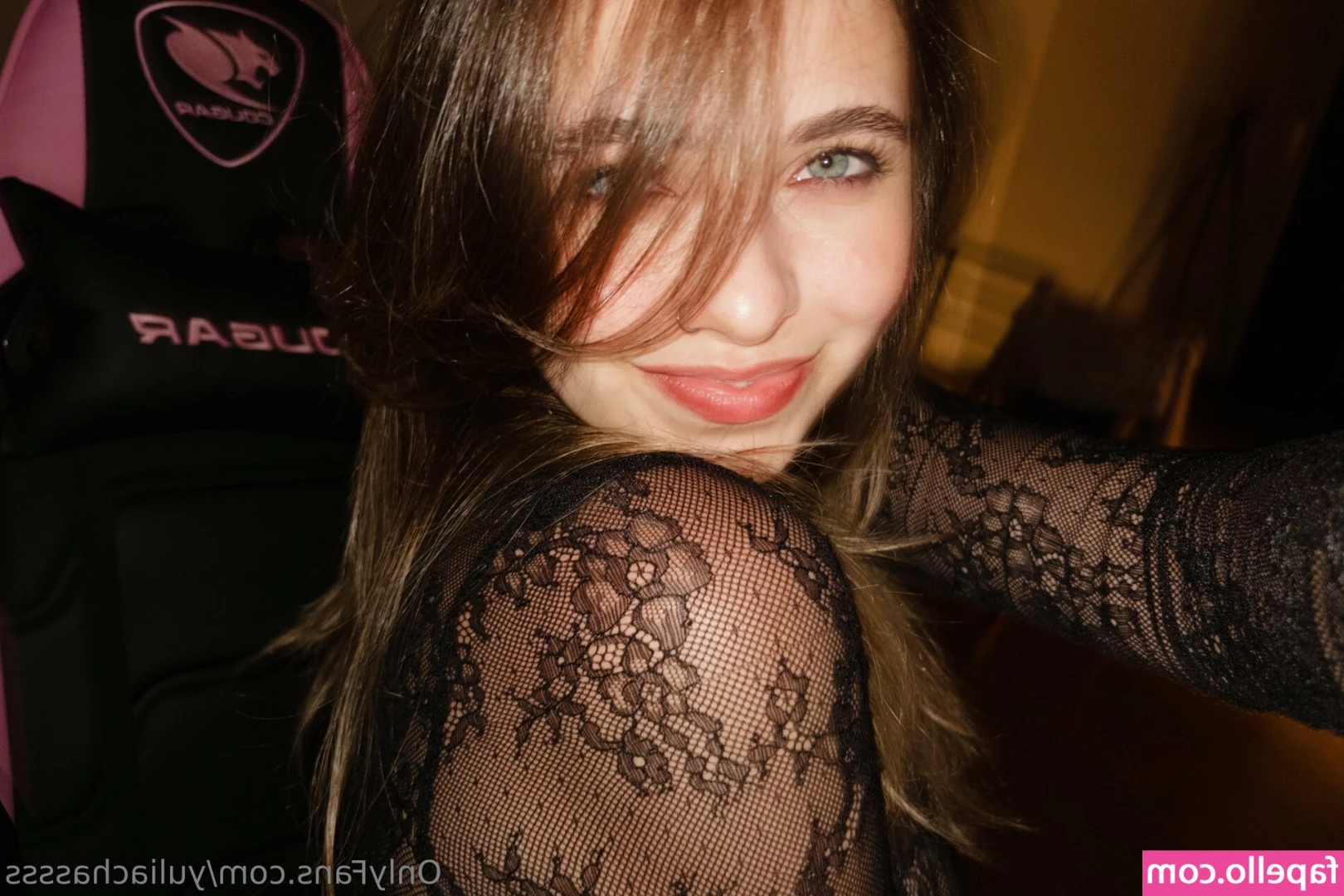 yuliachassss - 1 or 2??? 😇