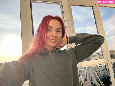 kira_cha [ kira-cha ] - 𝐈 𝐦 𝐲𝐨𝐮𝐫 𝐰𝐡𝐨𝐫𝐞  𝐝𝐚𝐝𝐝𝐲