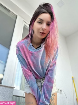 kira_cha [ kira-cha ] - I do my lil bouncy bounce