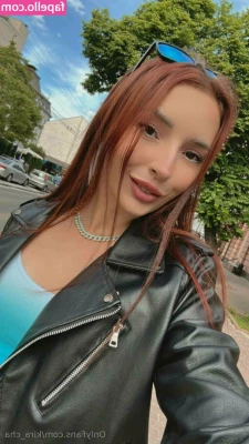 kira_cha [ kira-cha ] - Dick rating Saturday or Sunday night   send me 10 dollars and I ll