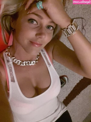 Sexy Julia [ sexy-julia ] - What will you do if you found me in your bed KLEISUTTON nbsp nbsp