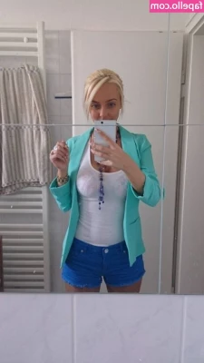 Sexy Julia [ sexy-julia ] - Chiedimi tutto quello che vuoi...