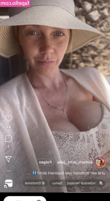 Sexy Julia [ sexy-julia ] - 💋@princesolange 💋@princesolange💋  Hello love, do you want to