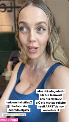 Sexy Julia [ sexy-julia ] - Soaking up the sun