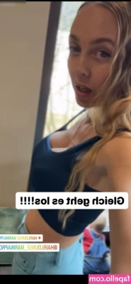 Sexy Julia [ sexy-julia ] - Come lick