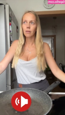 Sexy Julia [ sexy-julia ] - Doing something special for the next 3 people who send a  20 tip  