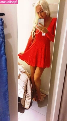 Sexy Julia [ sexy-julia ] - I’m hosting my whole family this year so , sorry with the