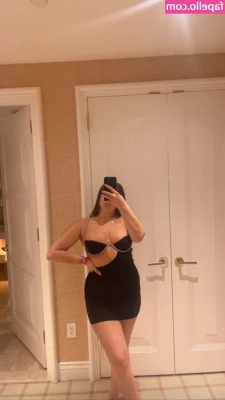 Halola - Hump Day 🍑🍑
