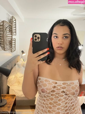 gemthejewels - Who else loves cum