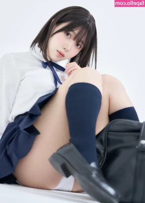 ayunochan_ [ ayunochan ] - I want you to admire my smoking. I want you to admire my addiction. I