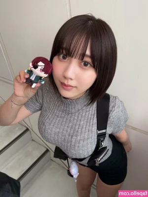 ayunochan_ [ ayunochan ] - This outfit is so hot, and it feels even better on my skin! Can you