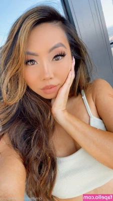 Victoria Nguyen [ victoria-nguyen-3 ] - Who wants to be my orca