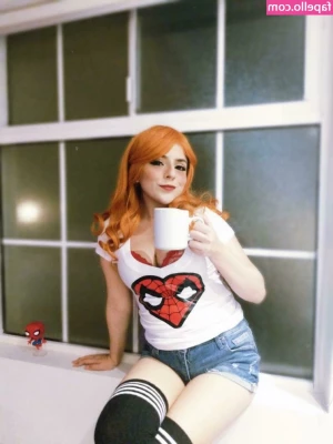 Sophia Sugarz [ sophia-sugarz ] - Celebrating my BIRTHDAY today    I will add the robe DID come off