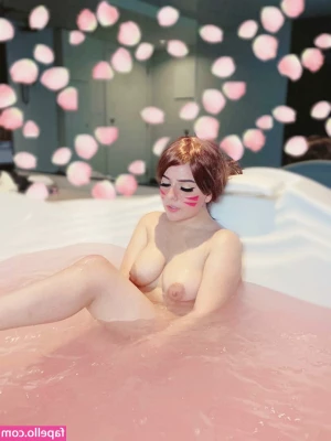 Sophia Sugarz [ sophia-sugarz ] - Tengo un video que hice para ti