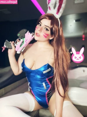Sophia Sugarz [ sophia-sugarz ] - Touch me here