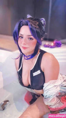 Sophia Sugarz [ sophia-sugarz ] - Happy Valentine s Day   Keep an eye on your inbox for lots of V-Day