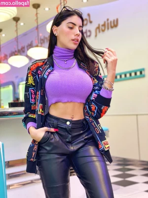 Paulina franco lopez [ paulina-franco-lopez ] - On Wednesday s we wear pink