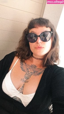 xlenaa_official [ xlenaa-official ] - Guess the car!!