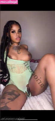 arioc3an - Who s online and wants daddy to do a live shower