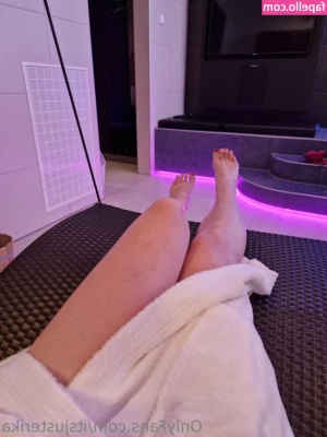 itsjusterika [ itsjusterika-7 ] - Love making her moan while I hit it from behind