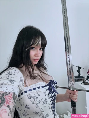 Shini Waifu [ shini-waifu-1 ] - You belong down there ..