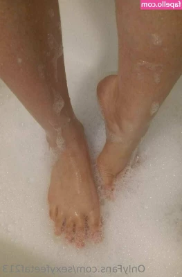 sexyfeetaf213 - Hey do you want to learn how to give yourself pleasure like this  