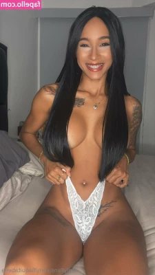 flaquitabella - Hello  hello  I want you to imagine your   between the two of them