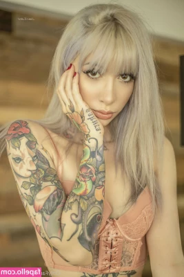drewsgfree - Follow my squirt baby  xswitchylittlepuppx   BlackGloveBDSM