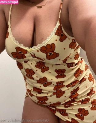 sunibabyfree - Gamer Girl