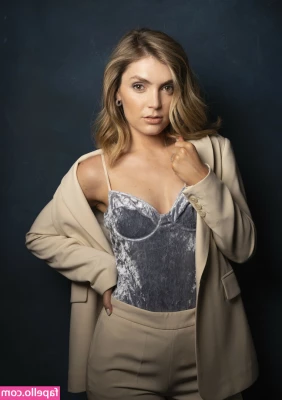 Giulia Guerrini [ giulia-guerrini ] - Conocí a esta linda tuitera y nos fuimos a coger  por cierto lo hace